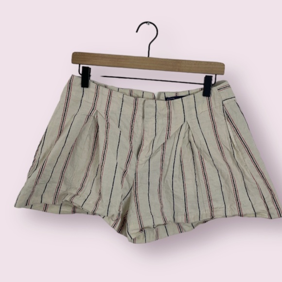 Striped Pleated High Glam Girly Picnic Summer Spring Modern Hip Artsy Shorts - Picture 1 of 5